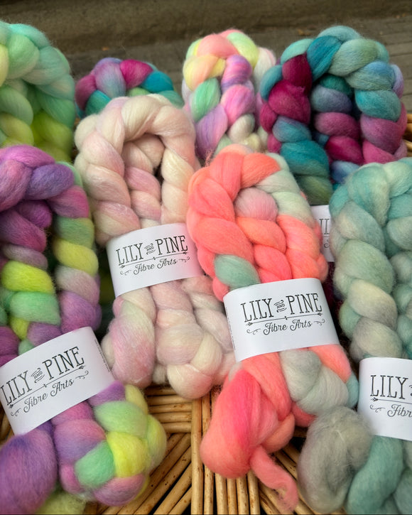 Lily & Pine Handdyed Roving