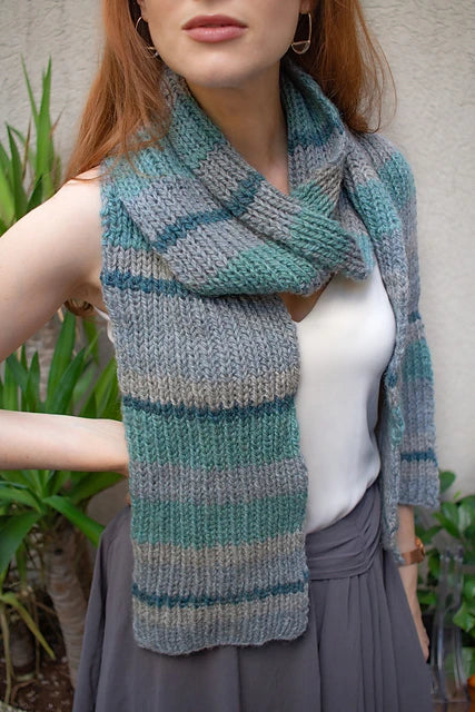 Sample Sale: Scarf, blue/grey/green heather
