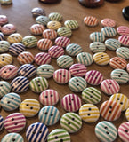 Button, wood, 15mm, stripes